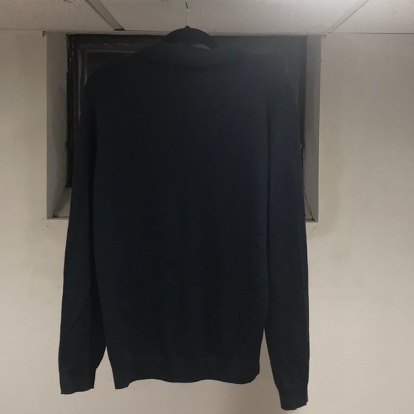 Calvin Klein sweater - Picture 3 of 3